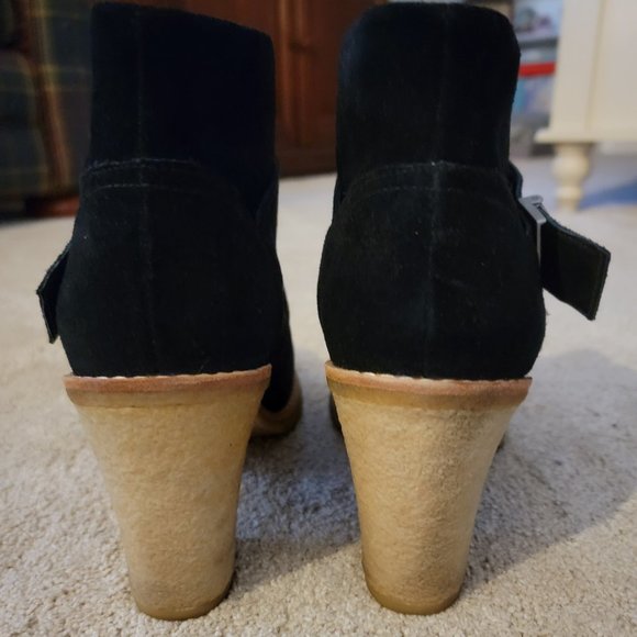 UGG Brienne Suede Boots Size 11 - Picture 6 of 9